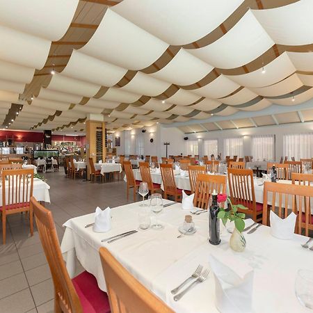 Restaurant Bric Dekani Bagian luar foto